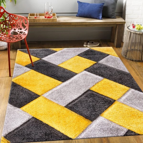 Orion geometric shaggy rug in Ochre