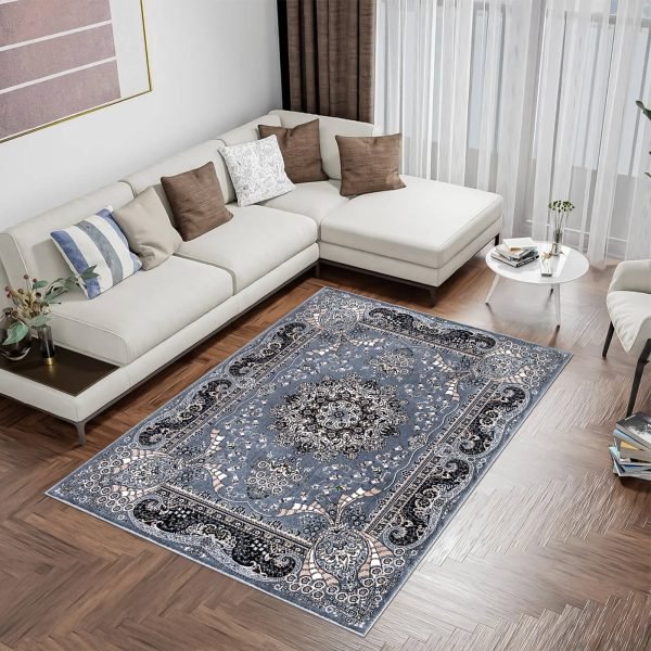 Rada traditional floral rug in Grey