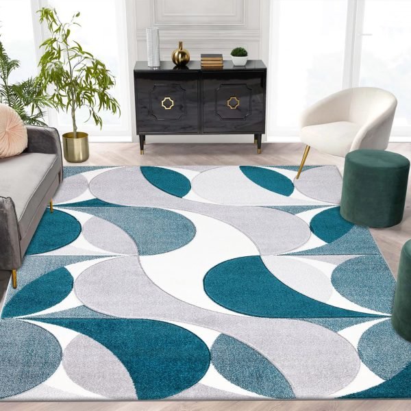 Kenzo geometric rug in Emerald