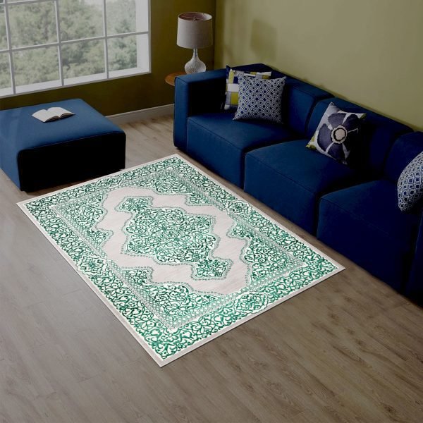 Sarina vintage floral rug in Emerald