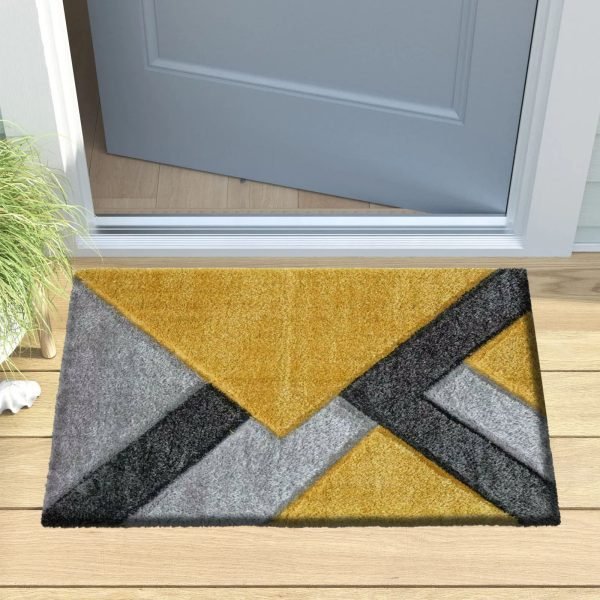 Nova geometric shaggy rug in Ochre Grey