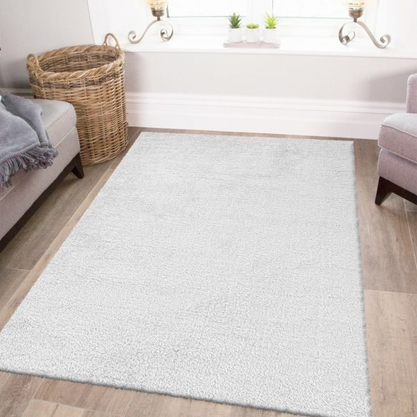 Yourk plain shaggy rug in White