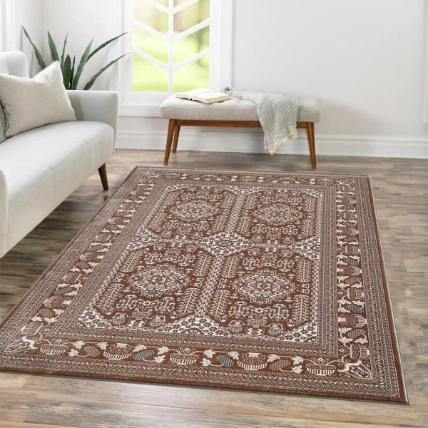 Zinat traditional rug in Beige