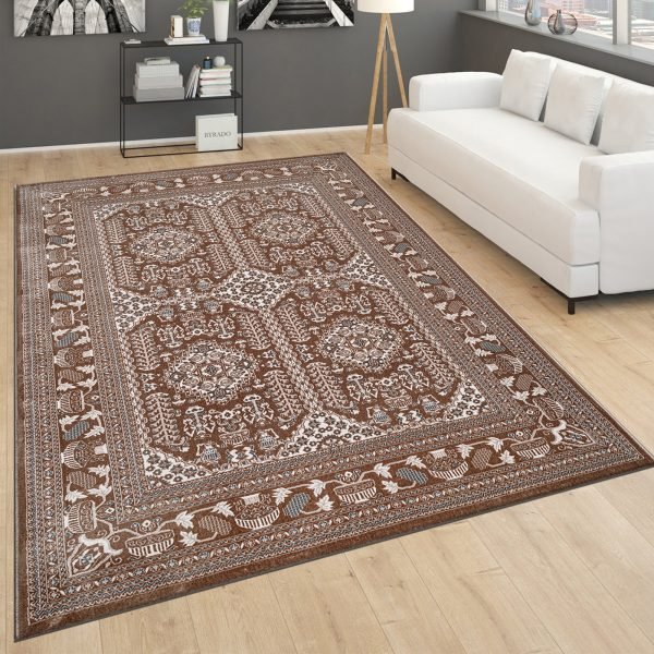 Zinat traditional rug in Beige