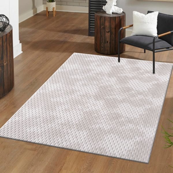 Mosaic geometric rug in Cream