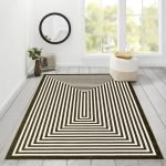 Nora geometric rug in Green