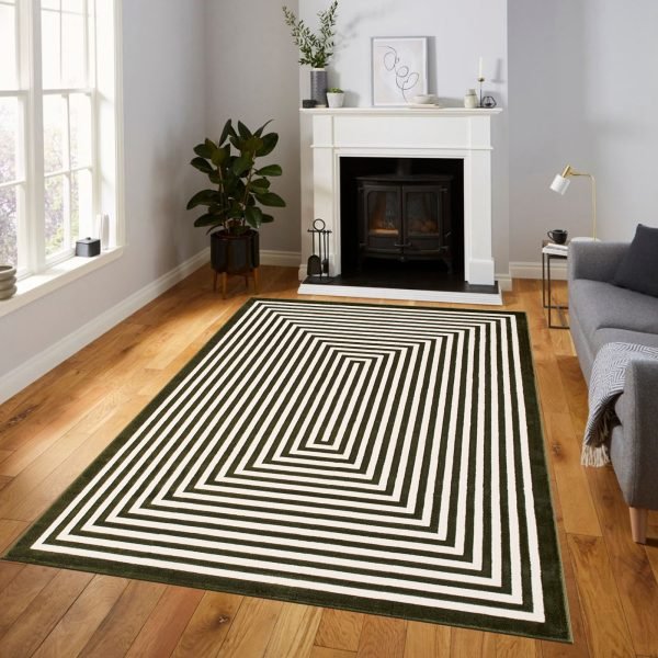 Nora geometric rug in Green