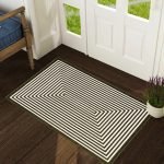 Nora geometric rug in Green