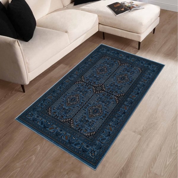 Zinat traditional rug in Turquoise