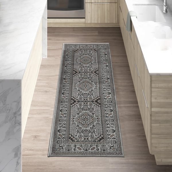 Zinat traditional rug in Grey