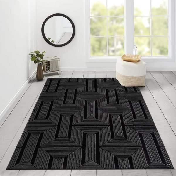 Black-6.jpg