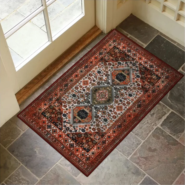 Traditional-style door mat at an entrance